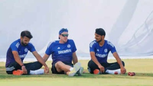 Arshdeep Singh Reveals Bowling Coach Morne Morkel's Unusual Training Tactic: Wrestling Match Ends Practice