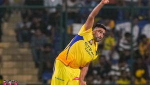 R Ashwin Announces IPL Retirement Amid Trade Speculation, Eyes Global T20 Leagues