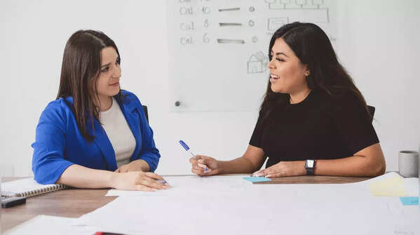 Coworkers struggling with poor communication