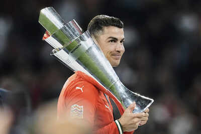 Cristiano Ronaldo commits to Al Nassr with contract extension.