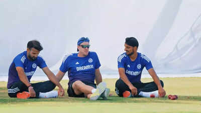 Arshdeep Singh and Akash Deep seen wrestling with bowling coach Morne Morkel