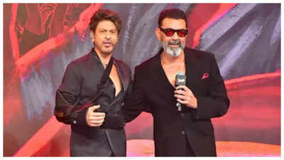 Shah Rukh Khan recalls Bobby Deol's debut in Barsaat with Twinkle Khanna: 'Itna handsome aadmi maine life mein nahin dekha tha...'